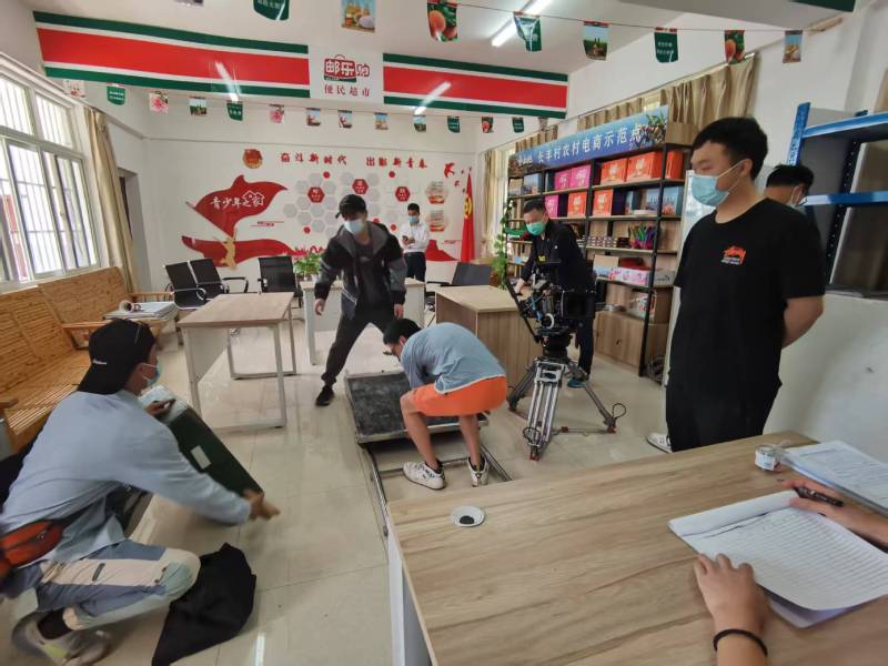 麻阳广告片拍摄公司：极简主义践行者，少即是多的视觉哲学